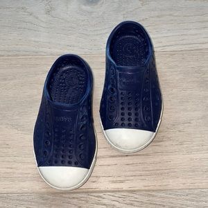 Toddler Navy Native Shoes size 6